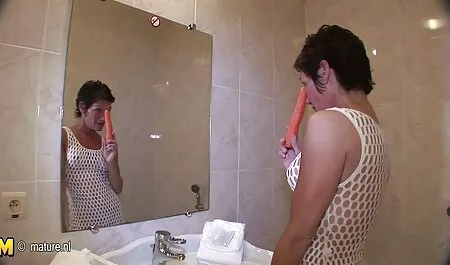 لوسي لي مال توئه سکسی سکسی هندی
